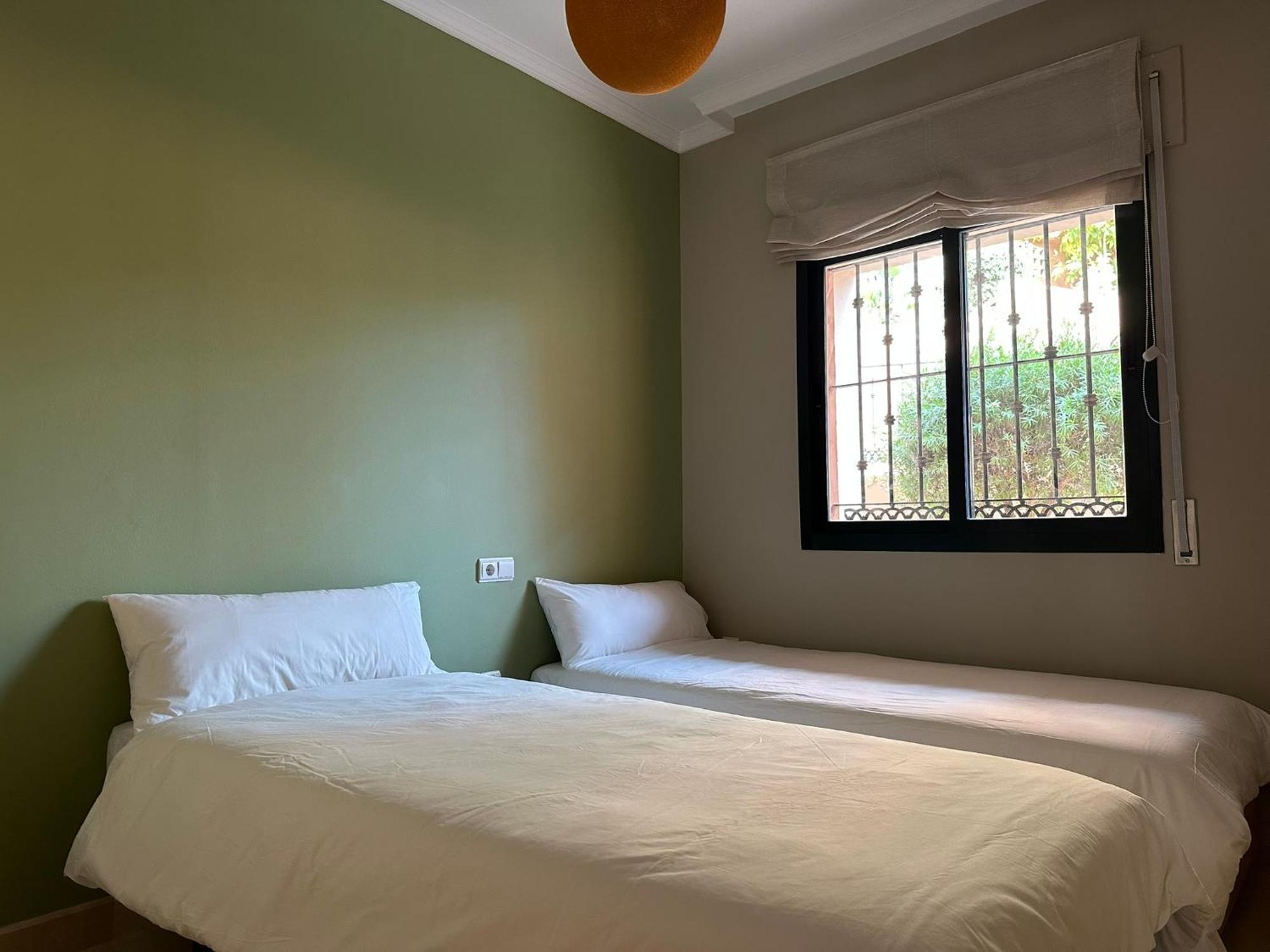 Amplio Y Familiar Apartamento En Marbellac